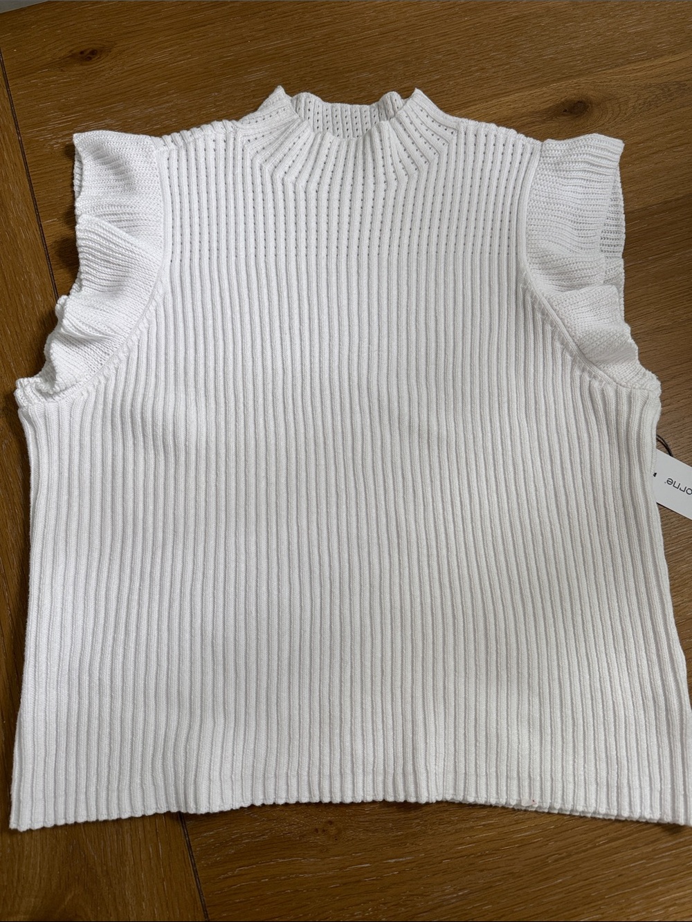 Liz Claiborne White Sleeveless Ribbed Mock Neck Sweater